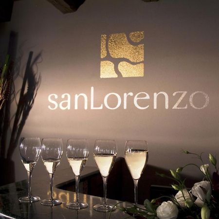 Hotel San Lorenzo 基亚文纳 外观 照片